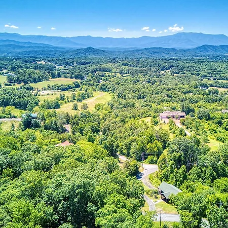 View To Remember, Mtn Views, Hot Tub, Pool Table, 1089 In Tickets Each Paid Day, Dollywood And More